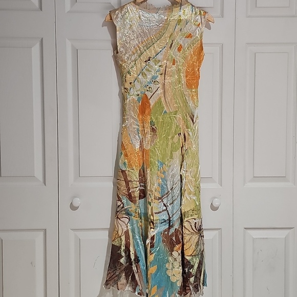 ✨ Komarov Crinkle Midi Dress | Lace Detail | Abstract Print ✨ - Picture 9 of 9